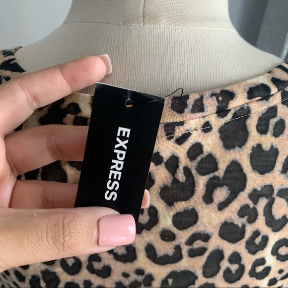 Express// leopard top size small - Picture 9 of 9